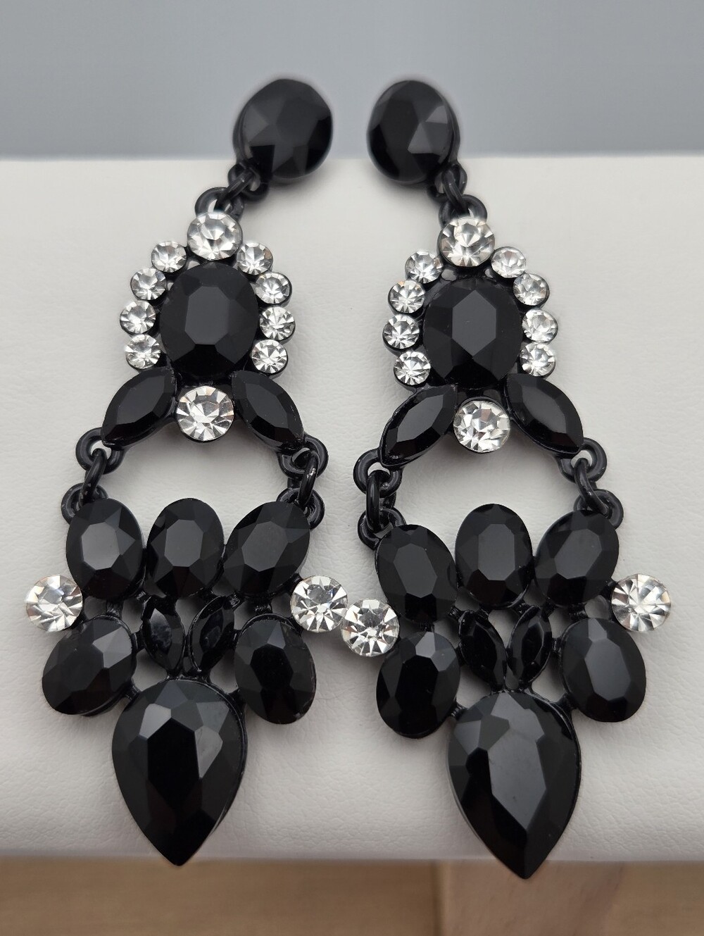 Accentrix Black Jet Crystal Chandelier Earrings Rhinestone Drop Dangle 2.75"